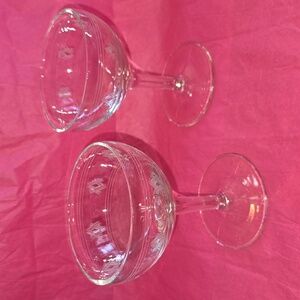 Set Of 2 MCM Champagne Glasses By Standard Glass Co. Etched Design